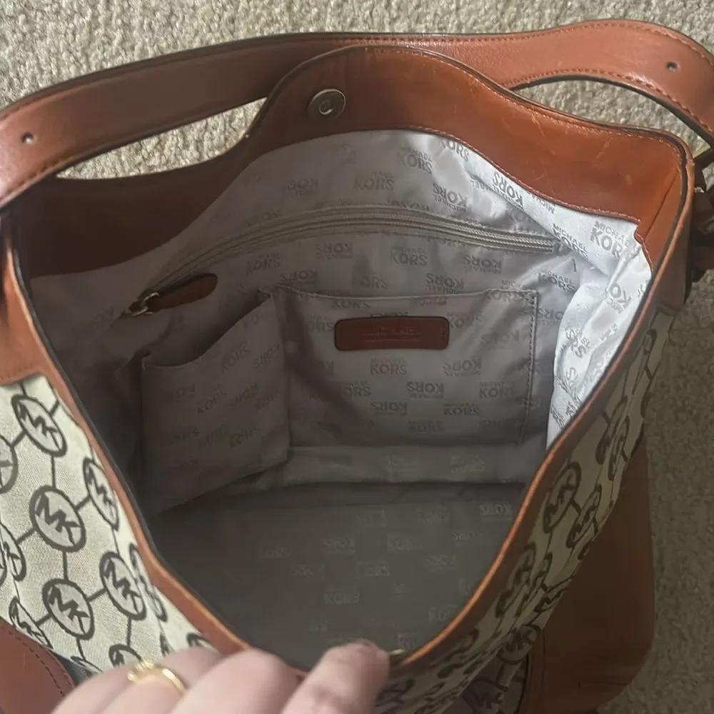 Michael Kors Millbrook Hobo Camel/Luggage Shoulder Bag Brown Tan MK Logo Y2K